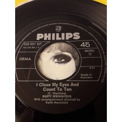 Dusty Springfield - I close my eyes