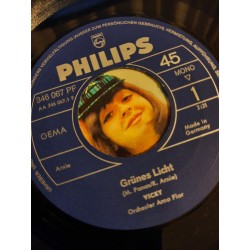 Vicky Leandros - Grünes Licht / Sagt mir, wo ist mein boy?