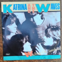 Katrina and the Waves - Walking on Sunshine / Going down to Liverpool