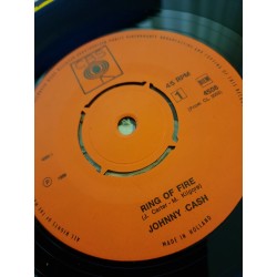 Johnny Cash - Ring of Fire / Bonanza
