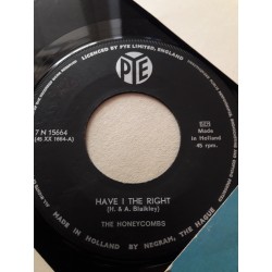 The Honeycombs - Have i the right