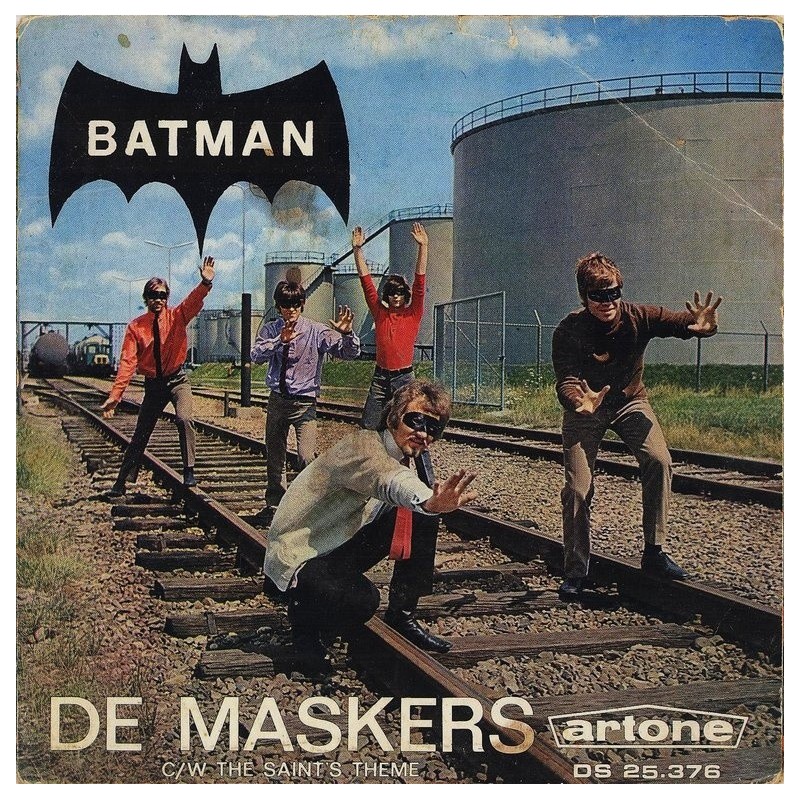 Maskers, De -  Batman /  The Saints Theme